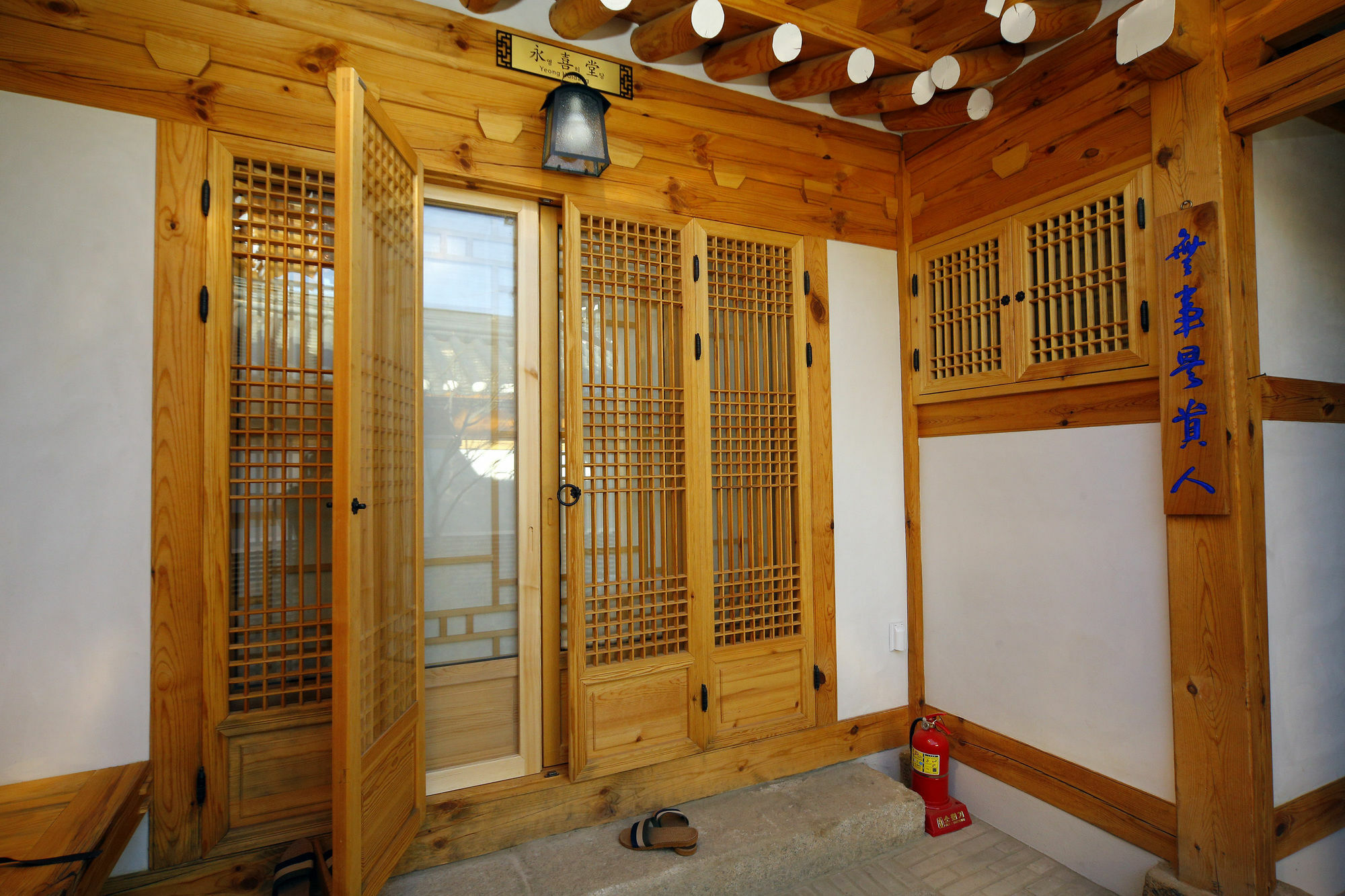 Hanok 24 Guesthouse Gyeongbokgung Seul Exterior foto
