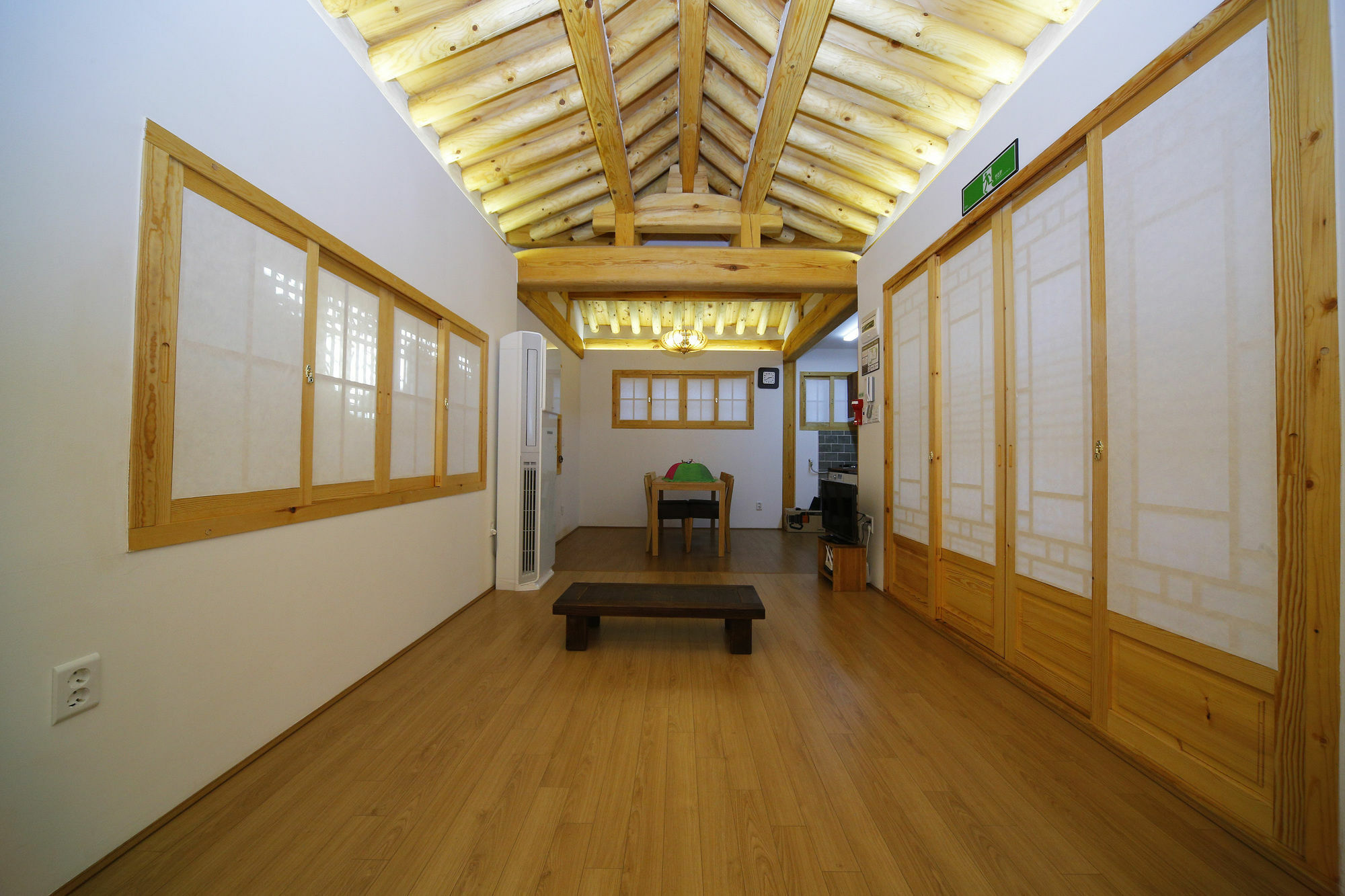Hanok 24 Guesthouse Gyeongbokgung Seul Exterior foto