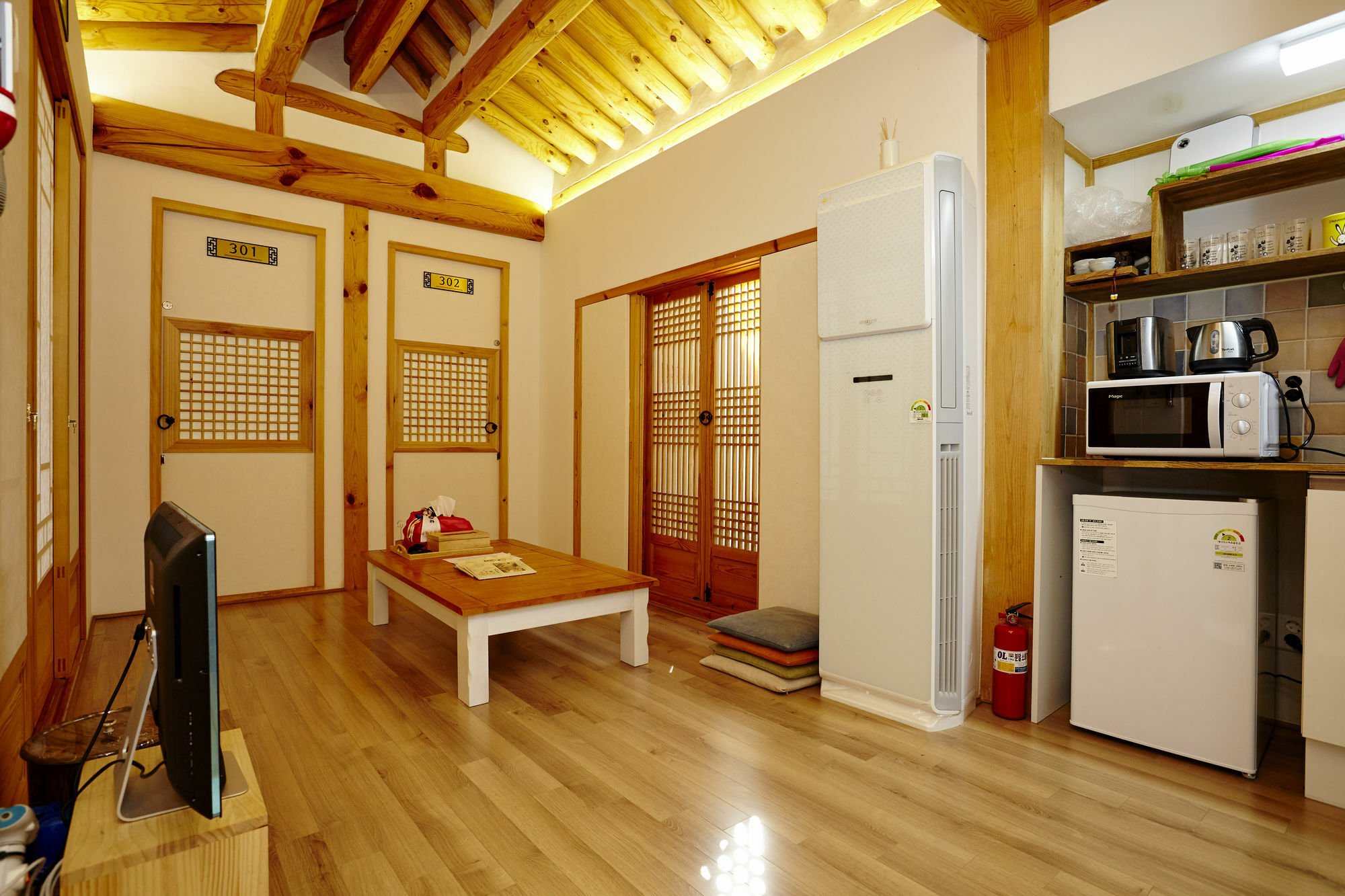 Hanok 24 Guesthouse Gyeongbokgung Seul Exterior foto