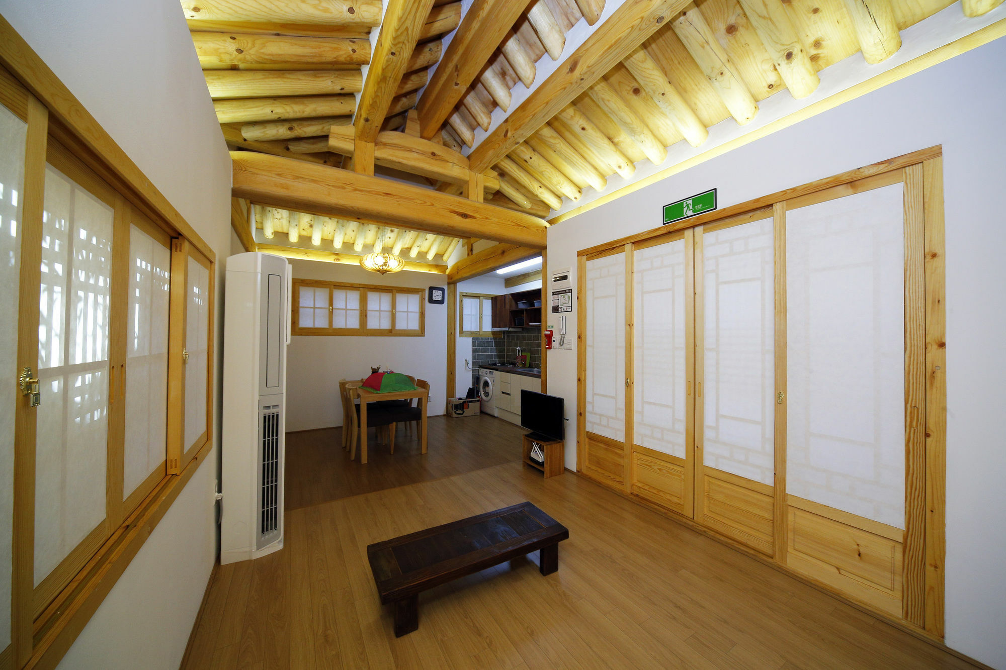 Hanok 24 Guesthouse Gyeongbokgung Seul Exterior foto